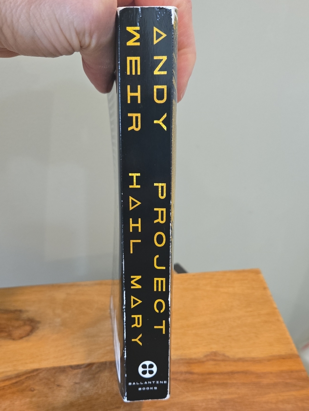 Project Hail Mary Paperback Book - Picture 2 of 6